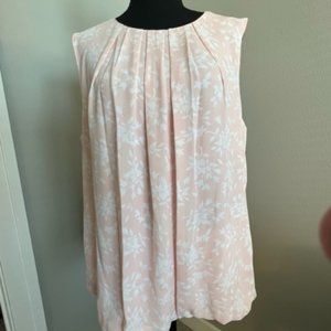 Liz Claiborne Pink Floral Sleeveless top